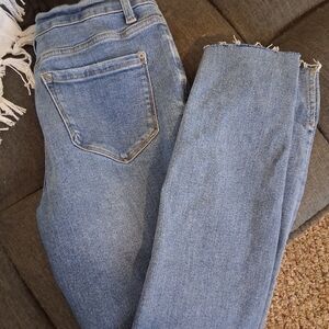 Kensie Light Blue Ankle Jeans